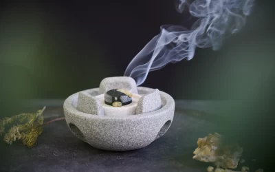 Räucherstövchen von Denk Keramik: Multifunktionales Design für Aroma & Rauch