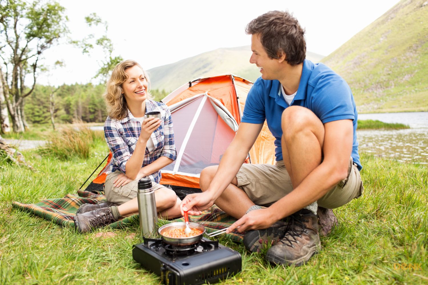 Vielfalt der Campingkocher: Das Zubehör für Outdoor-Enthusiasten