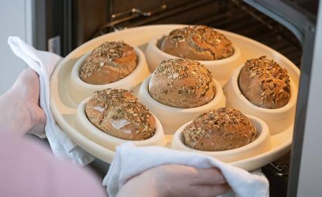 Roll Baker - The Patented Baking Dish