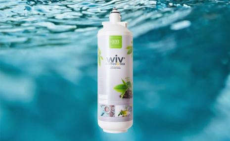 Replacement cartridge for the drinking water filter with limescale reduction