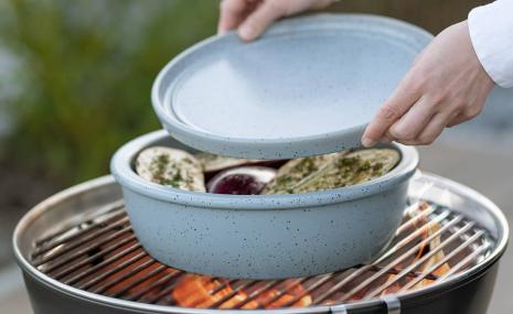 Celtic Cauldron with griddle / lid