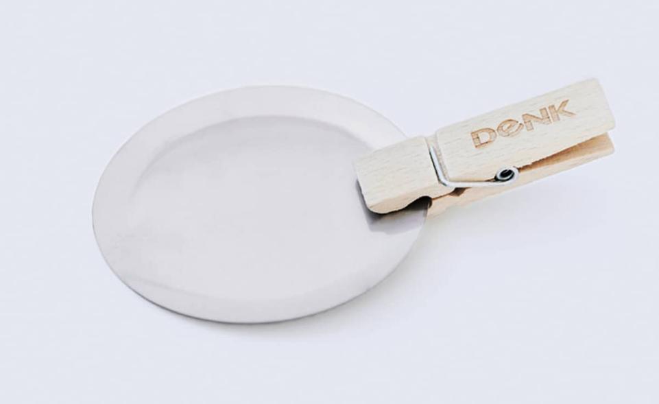 Räucherblech mit Klammer